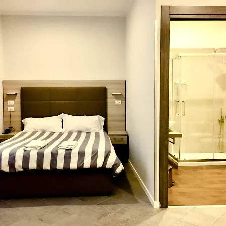 Academy فيوميتشينو