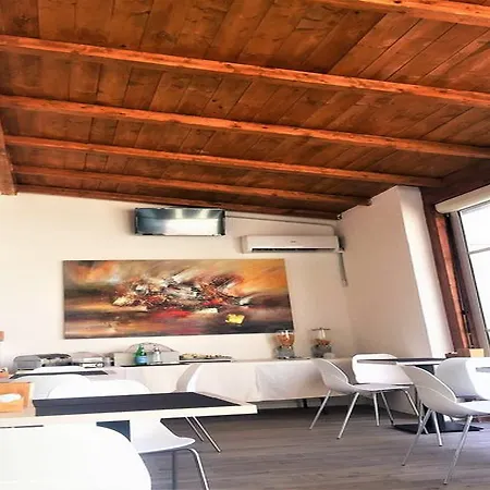 Hotel Academy Fiumicino
