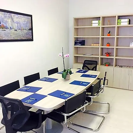 Hotel Academy Fiumicino