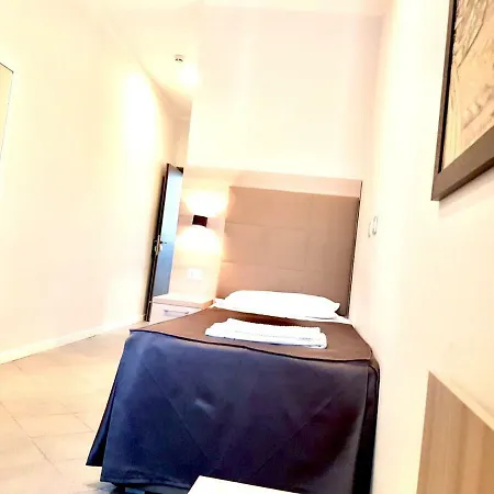 Hotel Academy