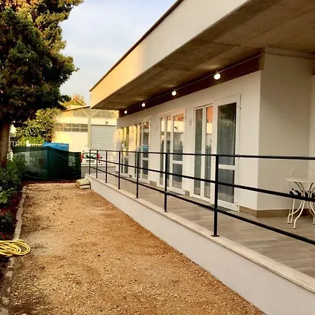 Hotel Academy Fiumicino
