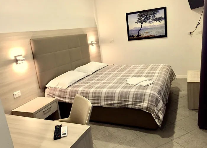 Academy 3* Fiumicino